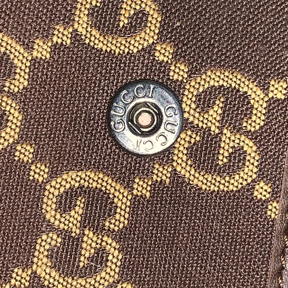 Gucci authentic canvas
